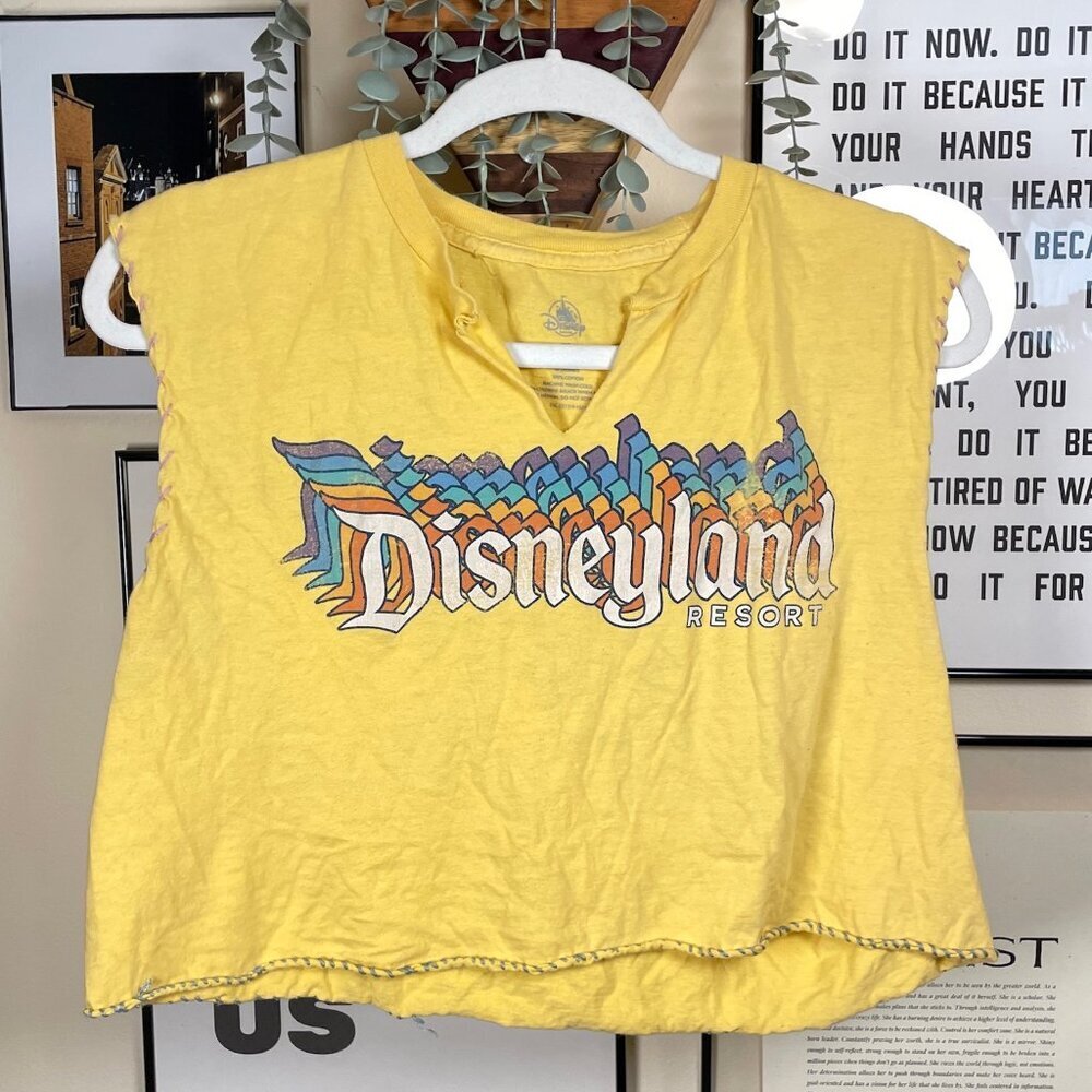 DISNEYLAND - Vintage Homemade Embroidered Crop Tank - Size Medium